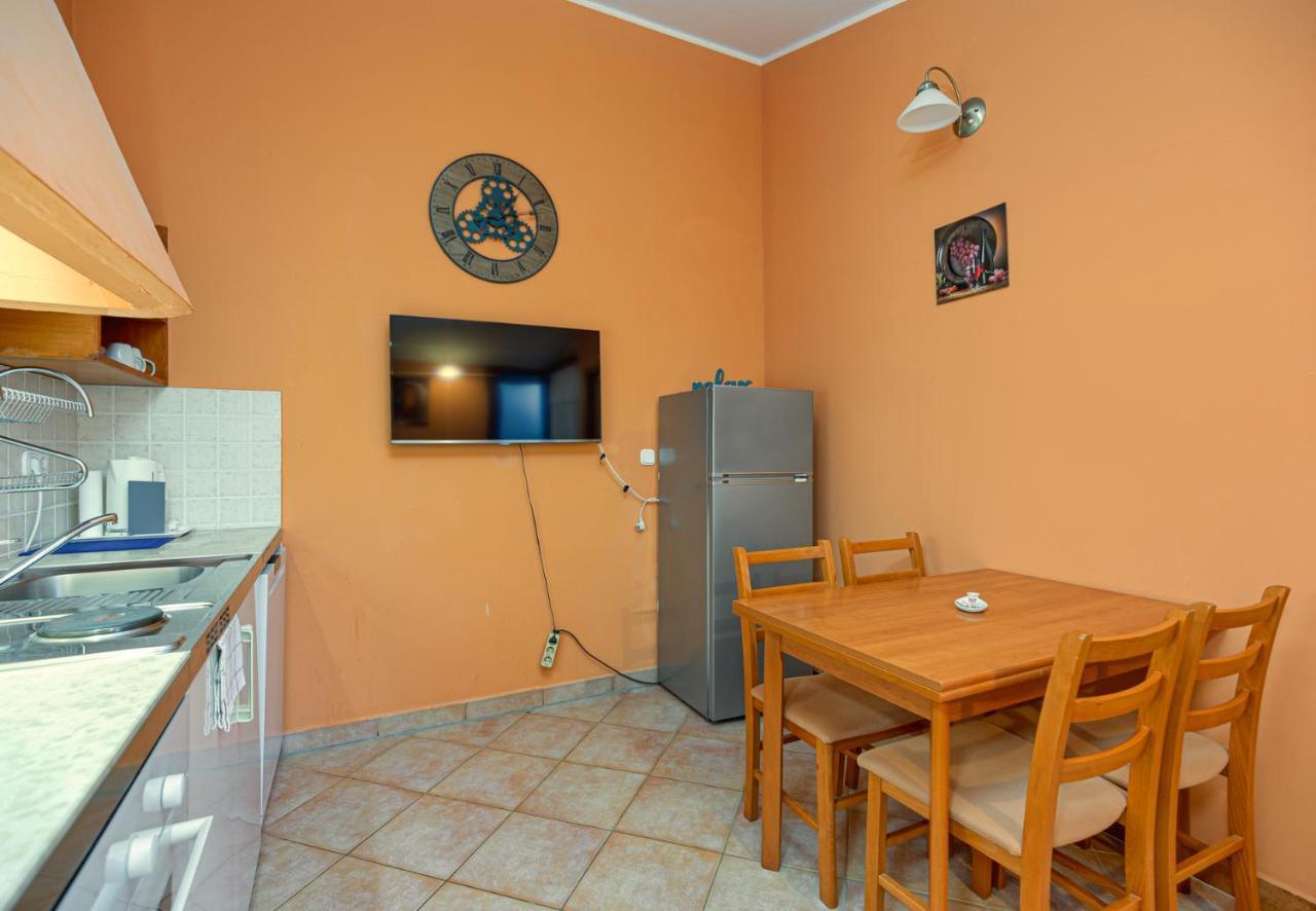 Oasi Apartment Пореч Екстериор снимка