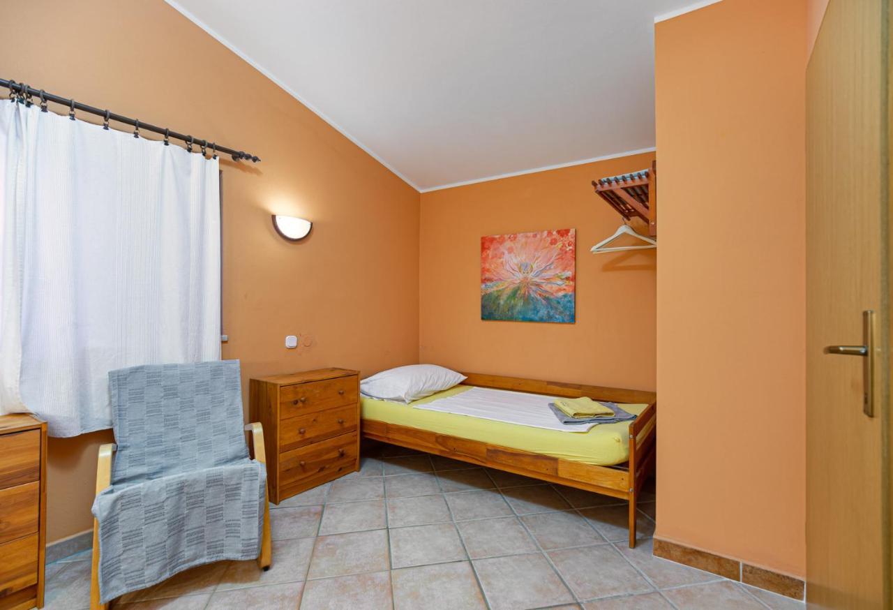 Oasi Apartment Пореч Екстериор снимка